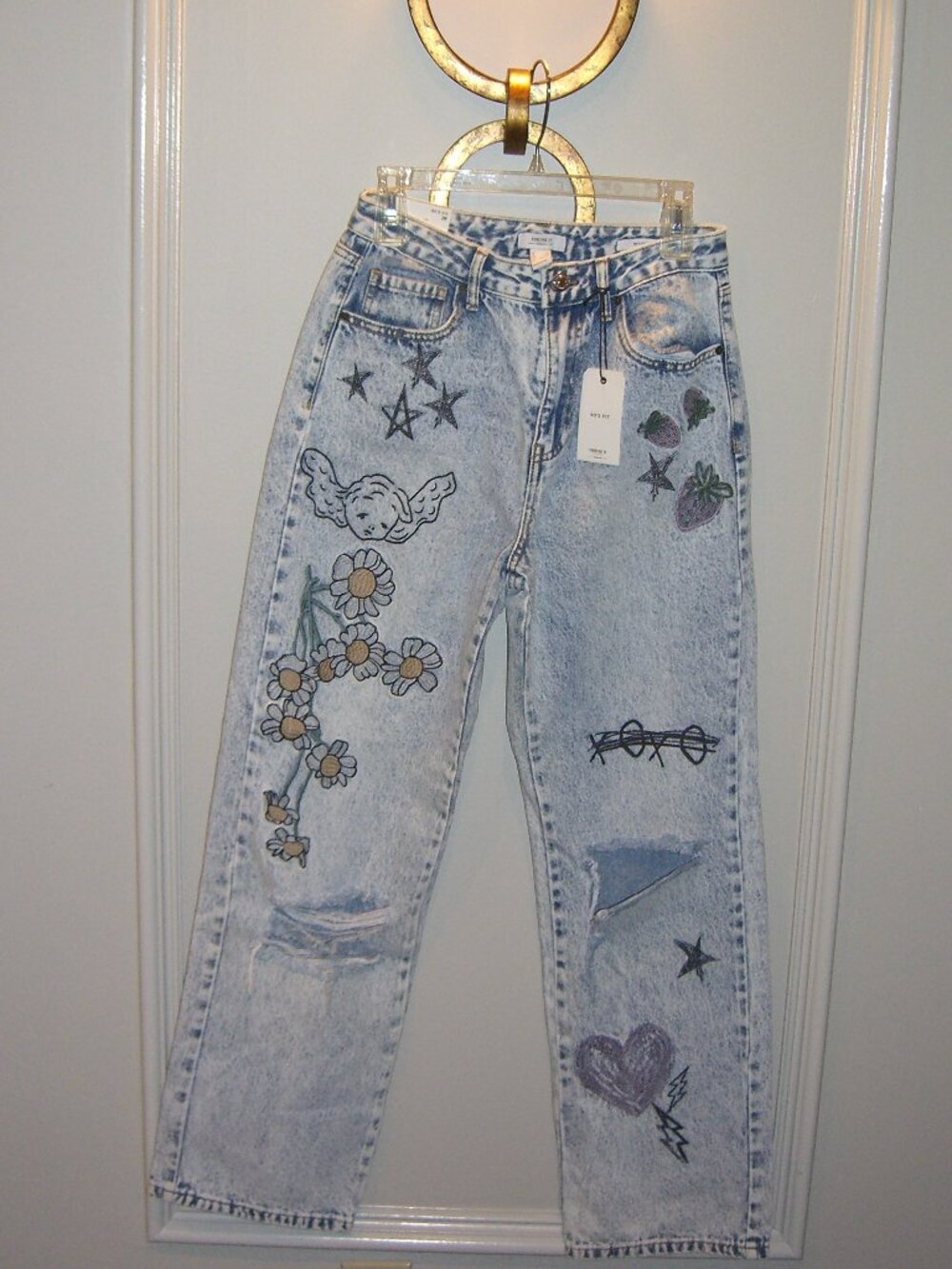 NWT FOREVER 21 ANGEL FLOWER STAR STRAWBERRY PRINT 90'S FIT JEANS 28